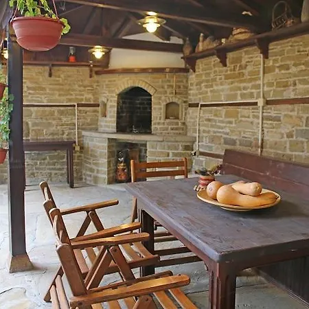 Pensiune Ralevi House *