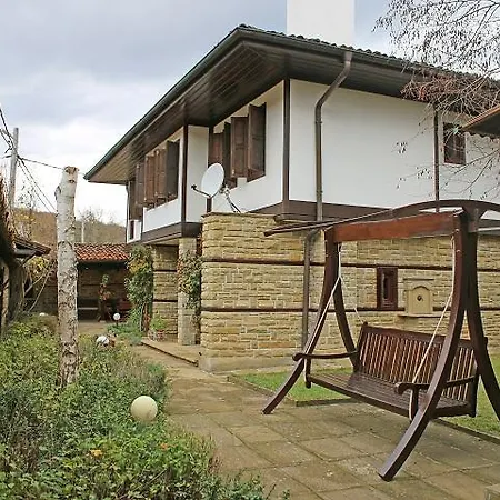 Pensiune Ralevi House